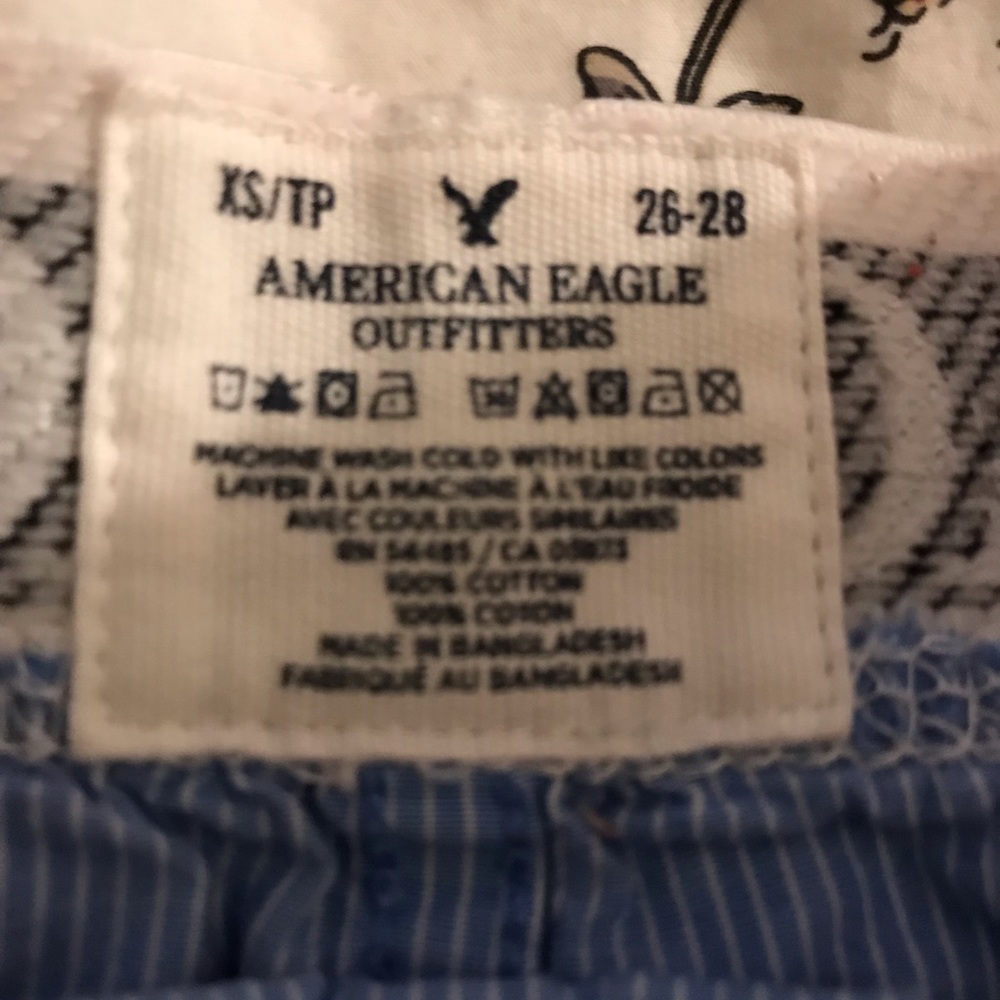 Xs small draws but i wore them as shorts